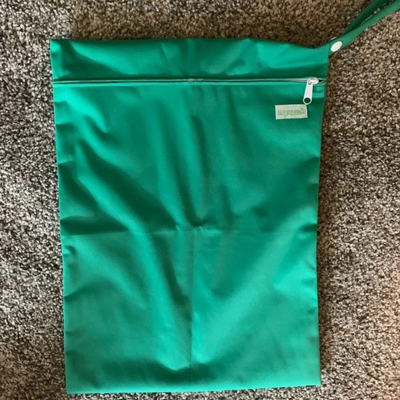 Cloth diaper+insert bundle - Picture 8 of 8